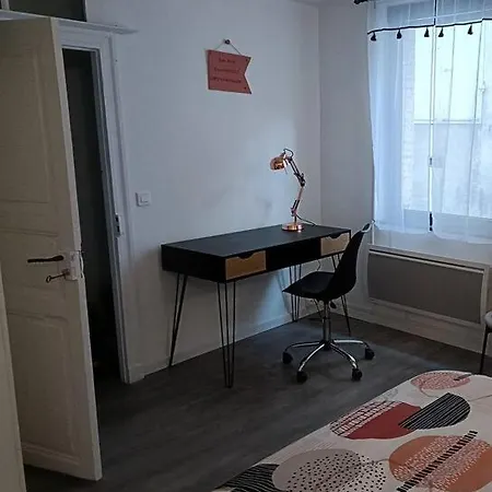 בית נופש Charmante Maison De Les 2b46